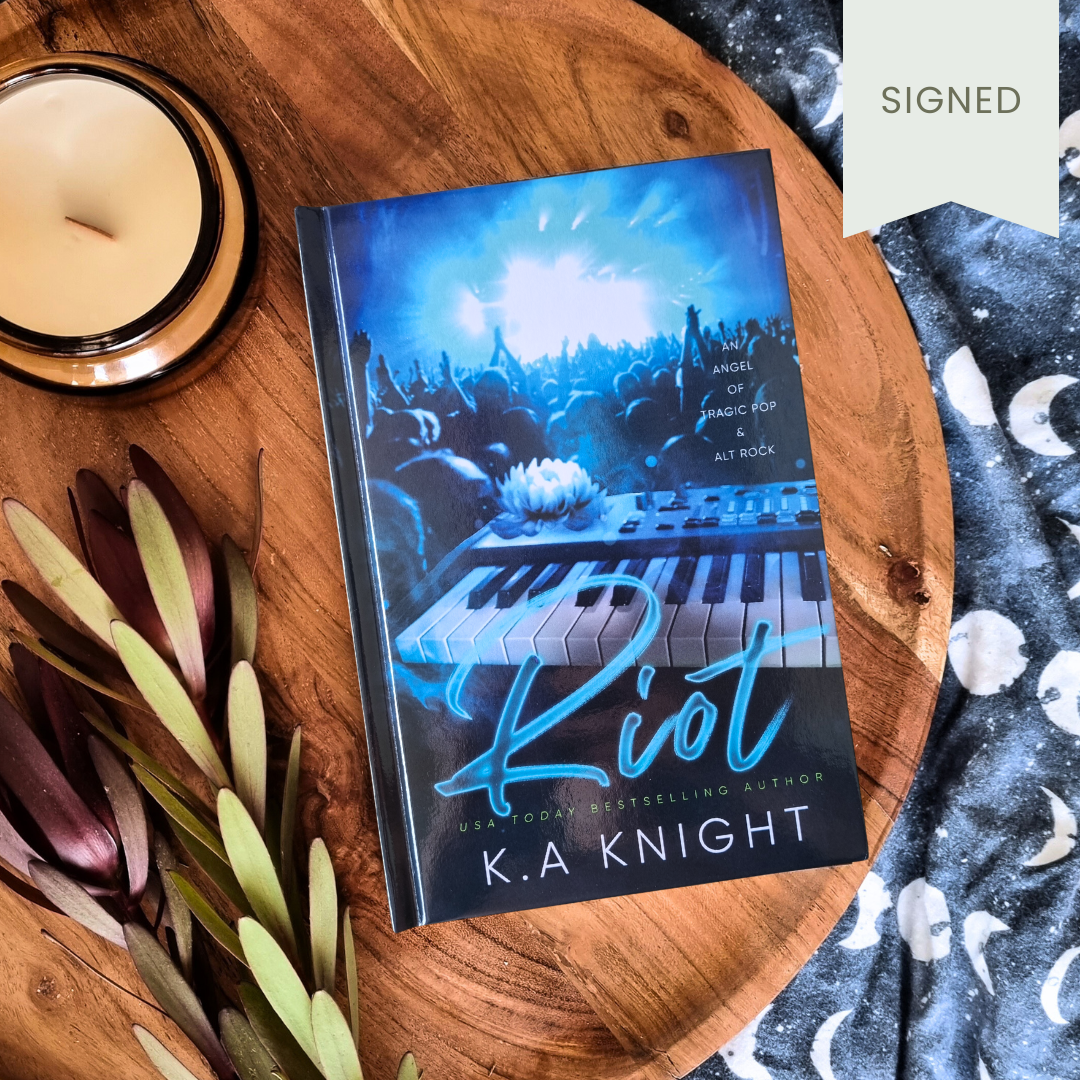 Riot (Legends & Love #3)