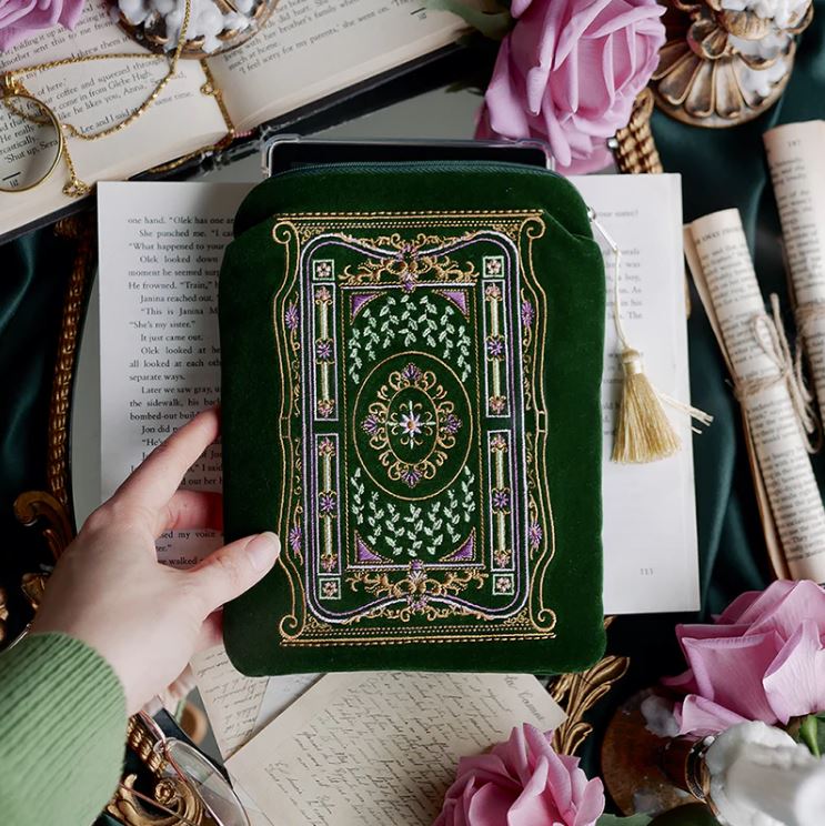 Literati Kindle & E-Reader Sleeve