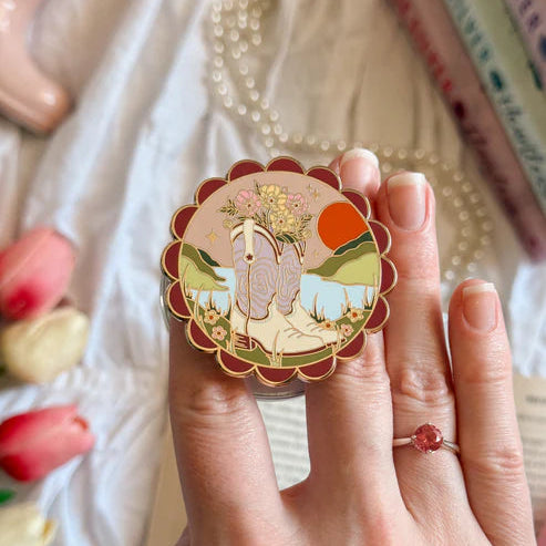 Sunset Cowgirl E-Reader Grip