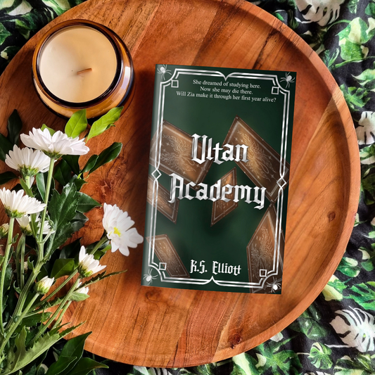 Ultan Academy (Cards of Ultan #1)