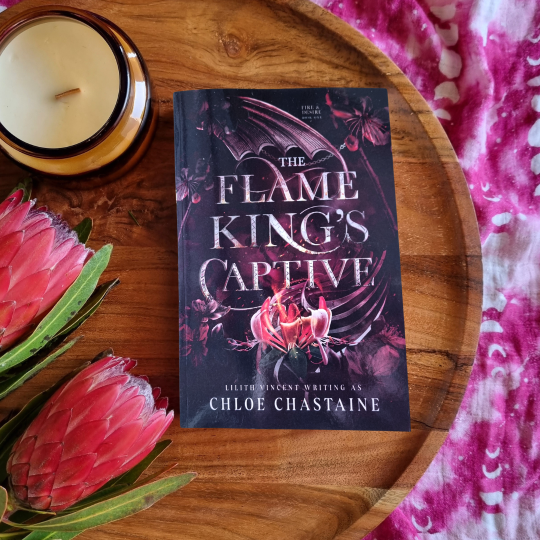 The Flame King's Captive (Fire & Desire #1)